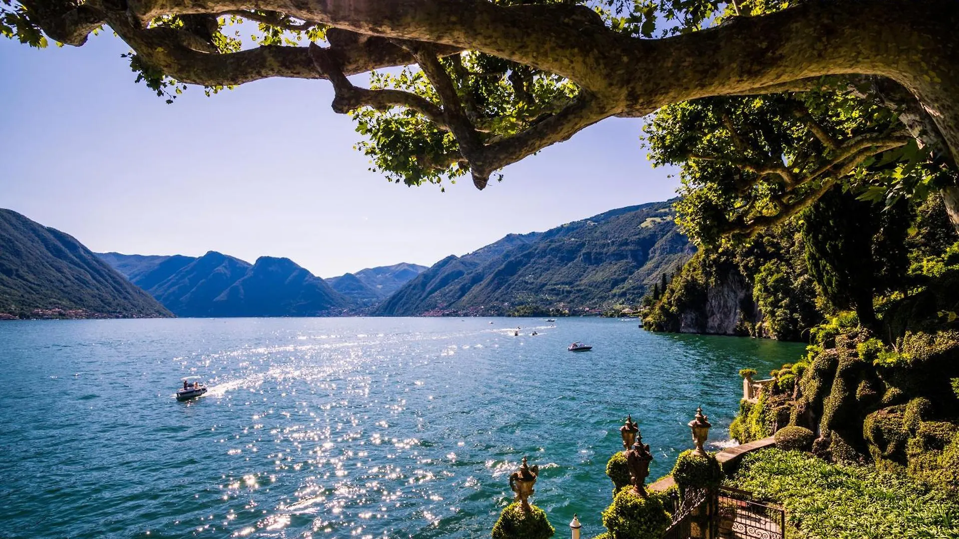 Argegno Fronte Lago 0*,  Itália